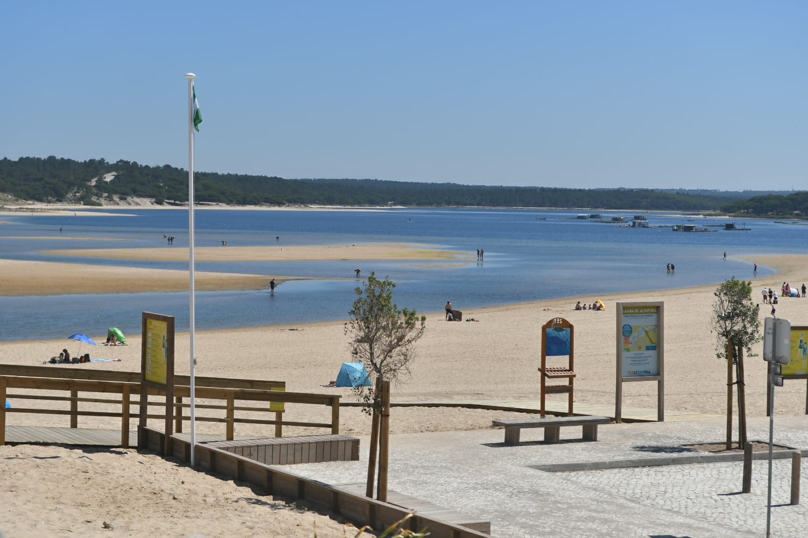 Lagoa de Albufeira: Câmara Municipal de Sesimbra exige solução definitiva da APA