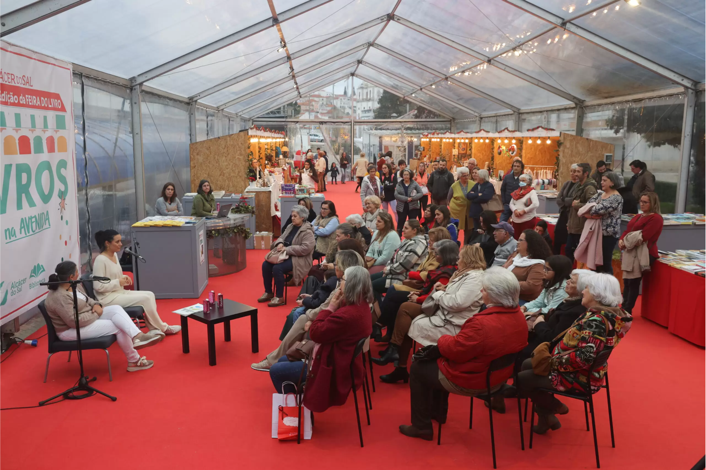 Feira do Livro de Alcácer do Sal: Livros, Cultura e Magia Natalícia no Coração da Cidade