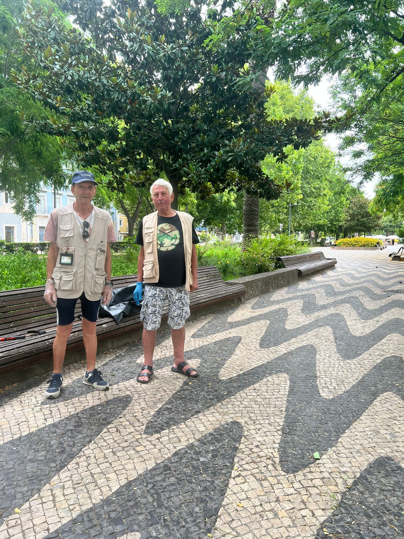 Os Guardiões da Limpeza de Setúbal e o Papel de Cada Um Nós